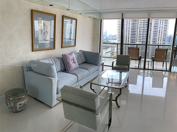 4th image of 19667 Turnberry Way APT 19C