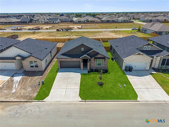 2nd image of 8725 Ponderosa Pine Rd