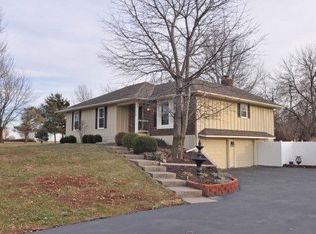 1305 Wesley Cir, Raymore, MO 64083