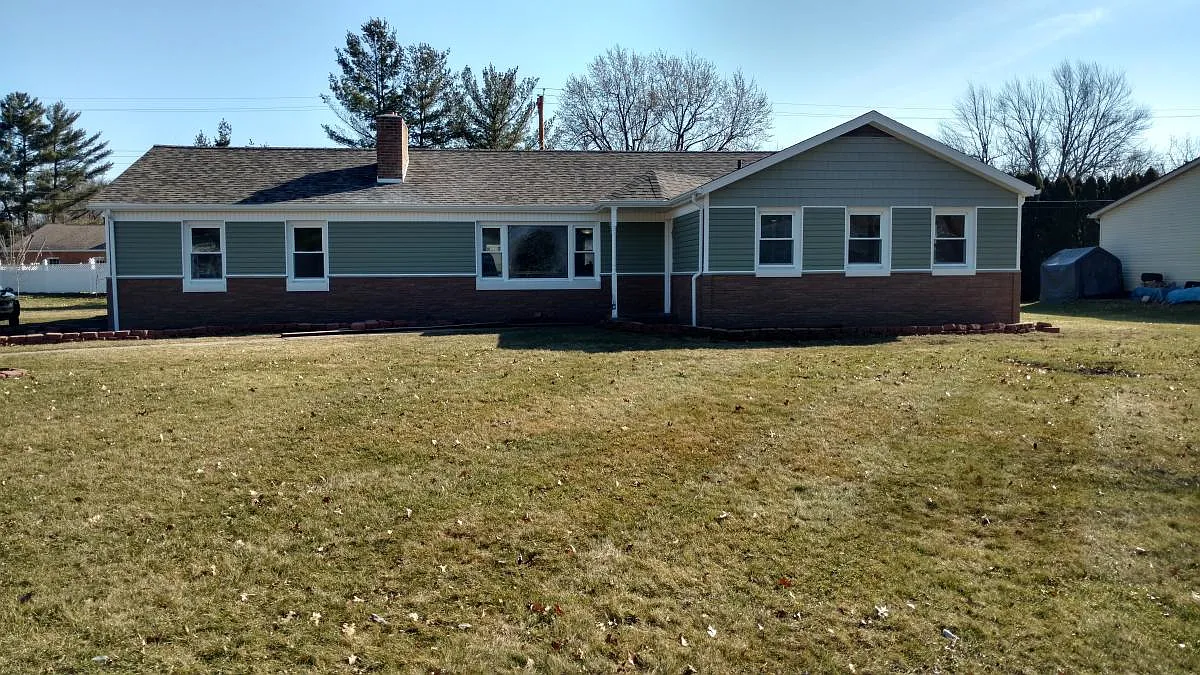 3 bed, 1726 sqft, $2,200 — Photo 3