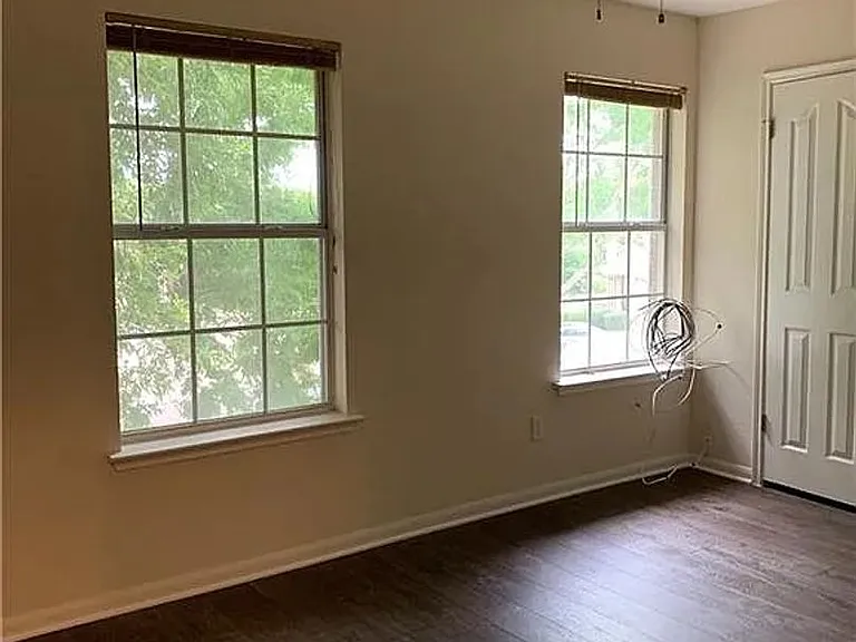 1724 Fort Grant Dr — Photo 13