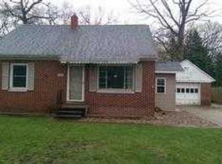 1554 Holton Rd, Muskegon, MI 49445