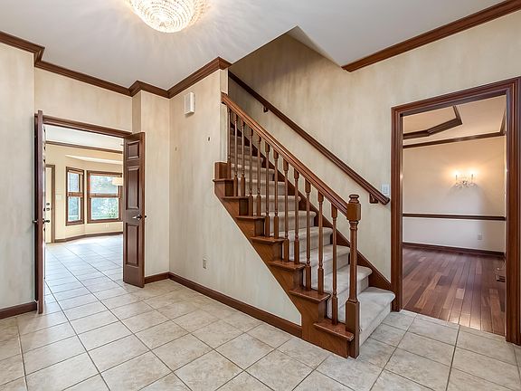 5th image of 5767 Hawley Ct