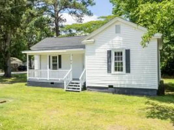 101 E Reason St, Pinetops, NC 27864