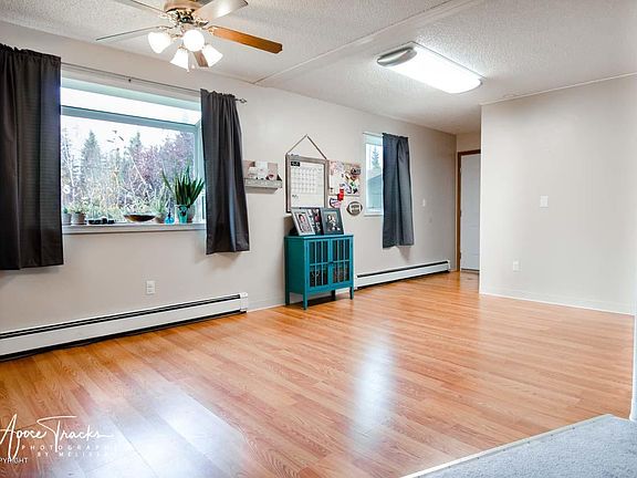 4th image of 2921 Cecile St