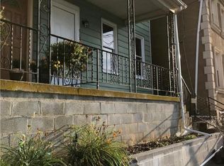 810 W Lincoln St, Easton, PA 18042