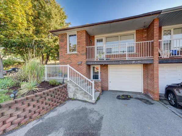 400 Cherokee Blvd, Toronto, ON M2H 2W7