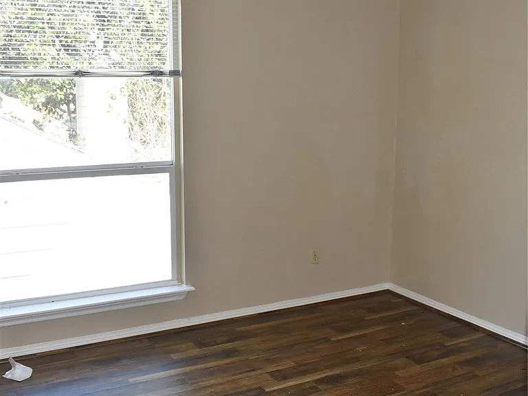 8903 Kalewood Dr — Photo 26