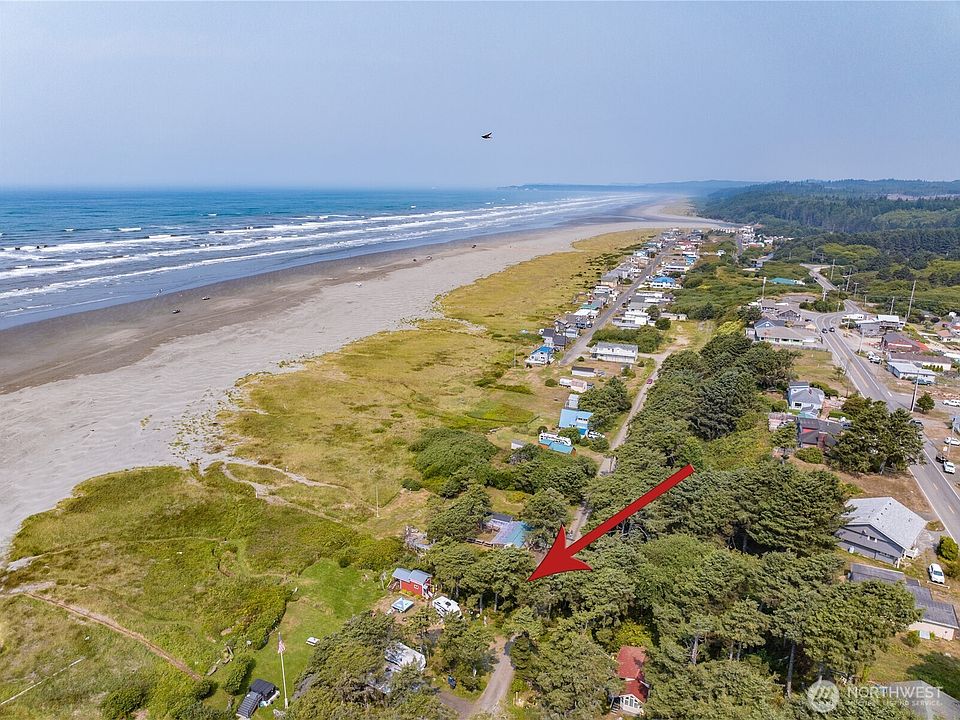 1st image of 4753 Beach Lane