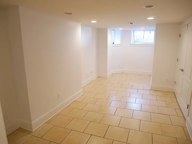 2318 Eutaw Pl #1 — Photo 14