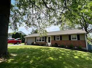 1132 Kochenderfer Rd, Lebanon, PA 17046