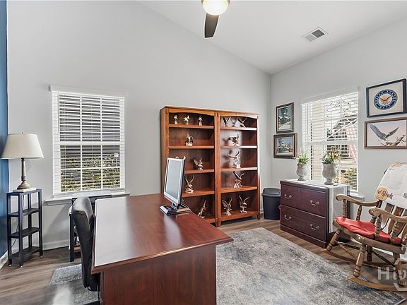 5th image of 2841 Castleoak Drive