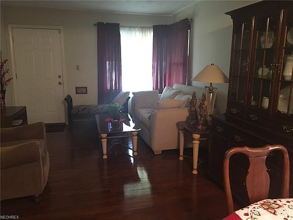 4th image of 4119 E 189th St
