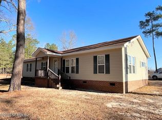 5081 Crestline Rd, Laurinburg, NC 28352