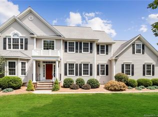 3 Lisa Ct, New Milford, CT 06776