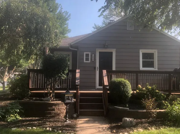 1424 Michigan Ave, Saint Joseph, MI 49085