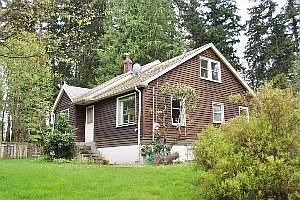 1st image of 6122 Vickery Ave E