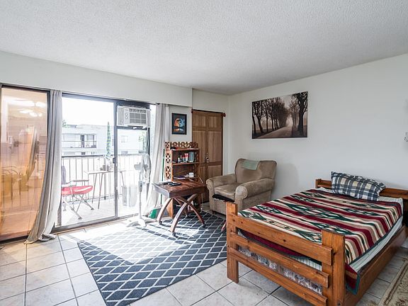 4th image of 9477 Cook St #204