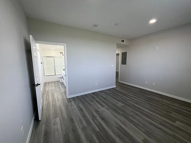 2820 Sawtelle Blvd — Photo 141