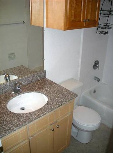 2nd image of 4266 Appian Way APT B