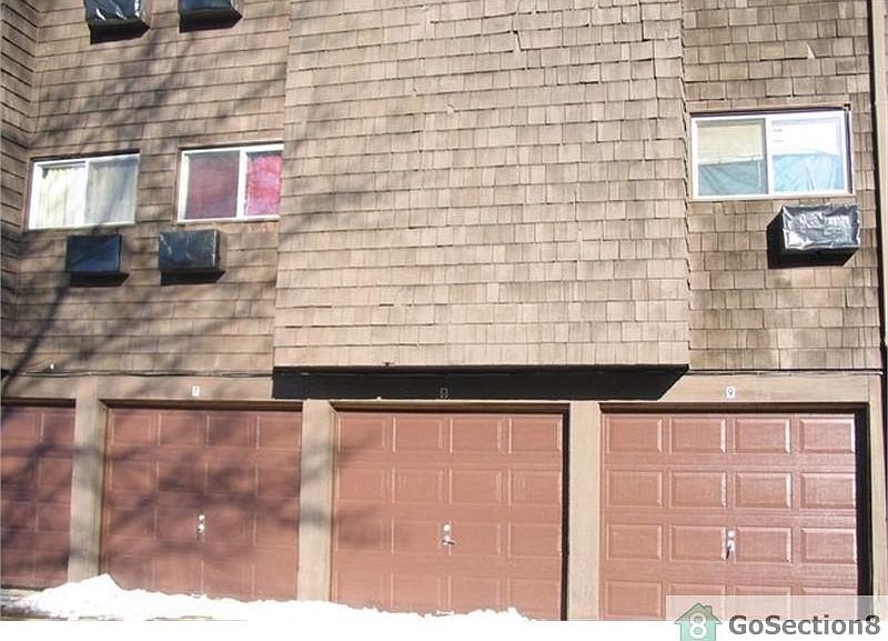 2nd image of 42 Warner St APT A6