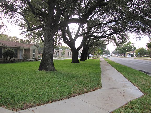 5th image of 1230 N Galloway Ave