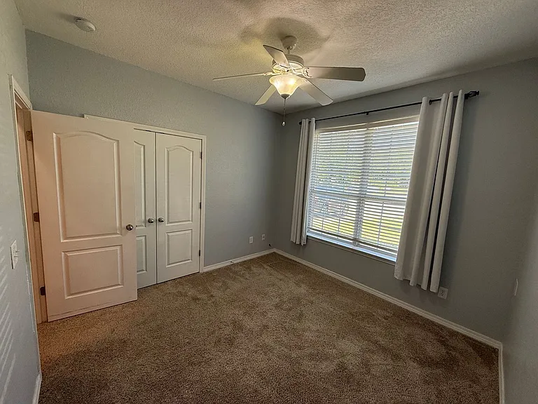 1643 Amarillo Trl — Photo 20