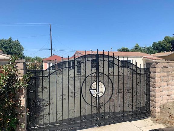 Gated Driveway