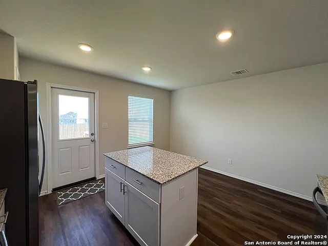 760 Heartseed Ave — Photo 11