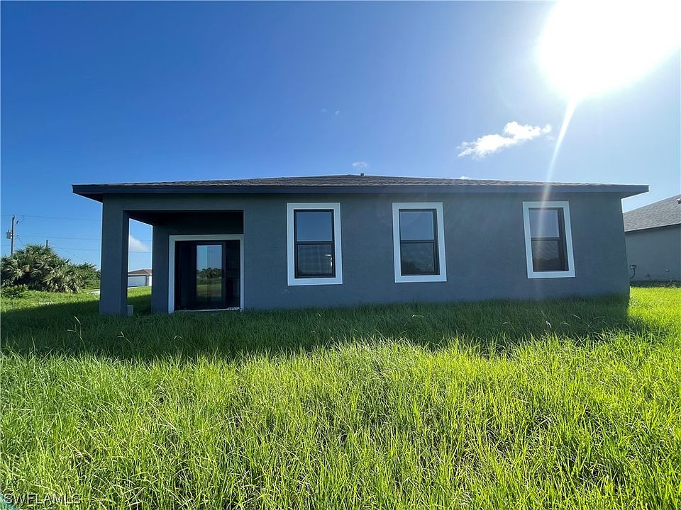 2nd image of 7045 Beaver Cir