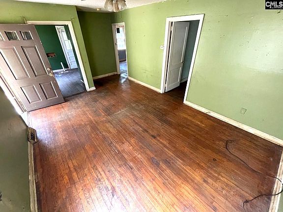 5th image of 4237 Mountain Dr