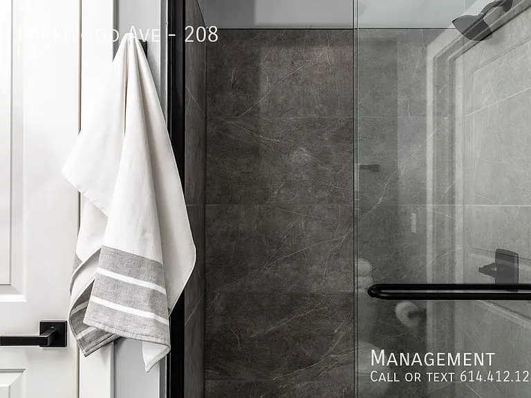 40 Parkwood Ave #208 — Photo 9