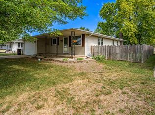 102 E Helen St, Glasford, IL 61533