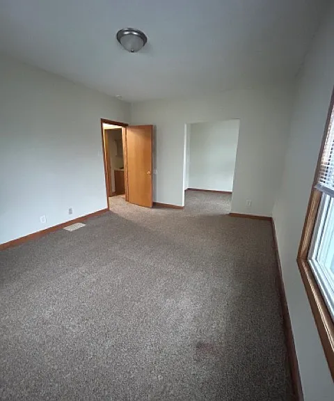 2829 Rutland Ave — Photo 27
