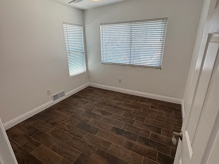 3207 Midway Dr #104 — Photo 8