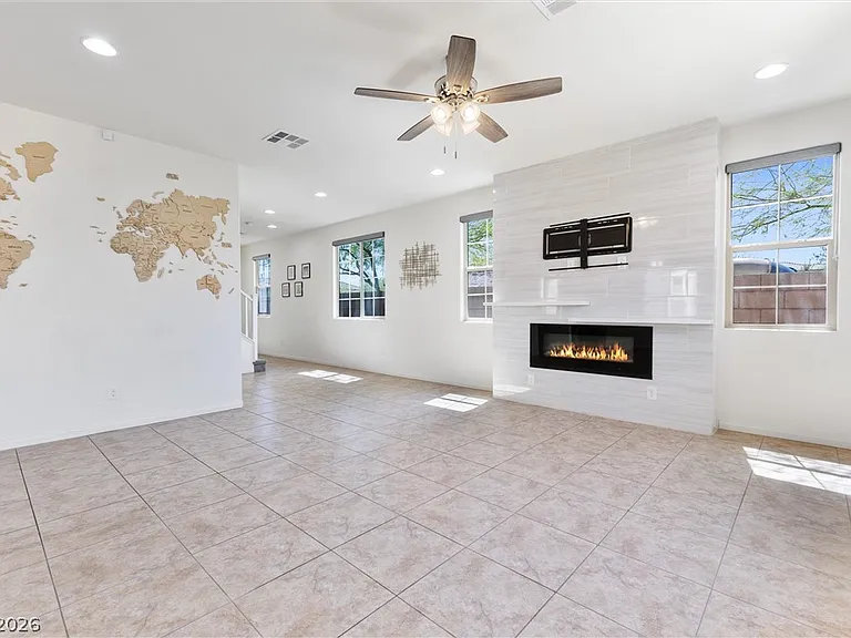 10925 Jordyn Hill St — Photo 5