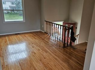 6 Meadow Greene St, Rochester, NY 14612