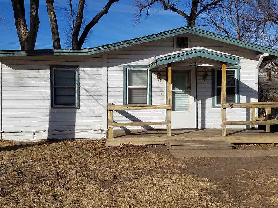 1st image of 231 W Reid Ave