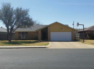 415 Idlewilde Dr, Midland, TX 79703