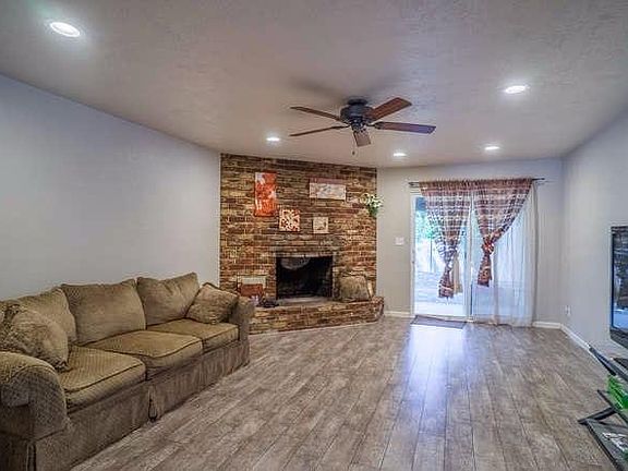 4th image of 5867 E El Monte Way