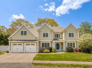 102 Woodledge Rd, Needham, MA 02492