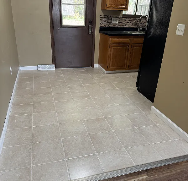 155 Palomino Dr — Photo 3
