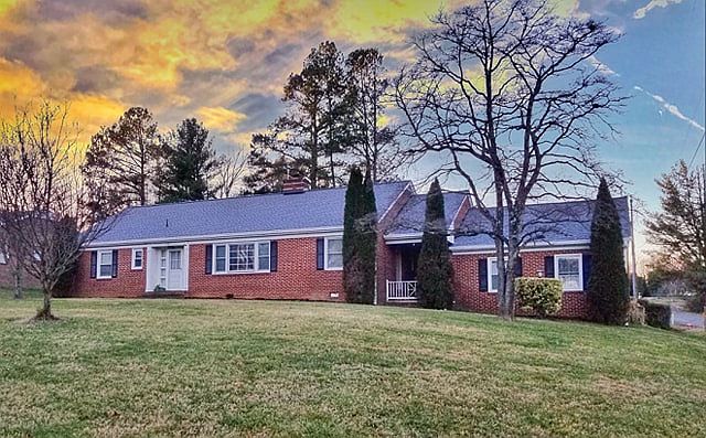 1st image of 110 Ellisville Dr