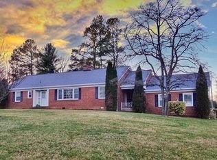 110 Ellisville Dr, Louisa, VA 23093