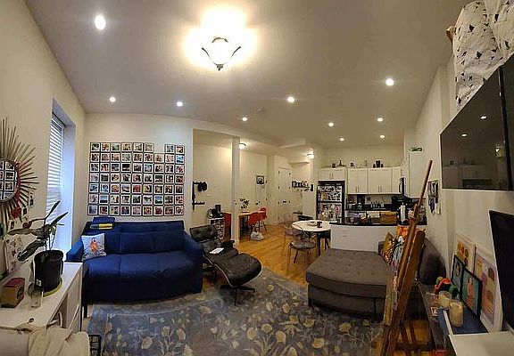 3rd image of 195 President St APT 2