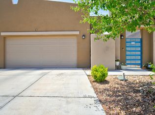 1330 Tierra Verde Loop NW, Los Lunas, NM 87031