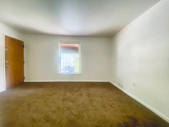 2nd image of 352 Dearborn St APT 1