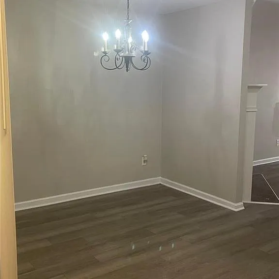 1736 Devon Dr SW — Photo 8