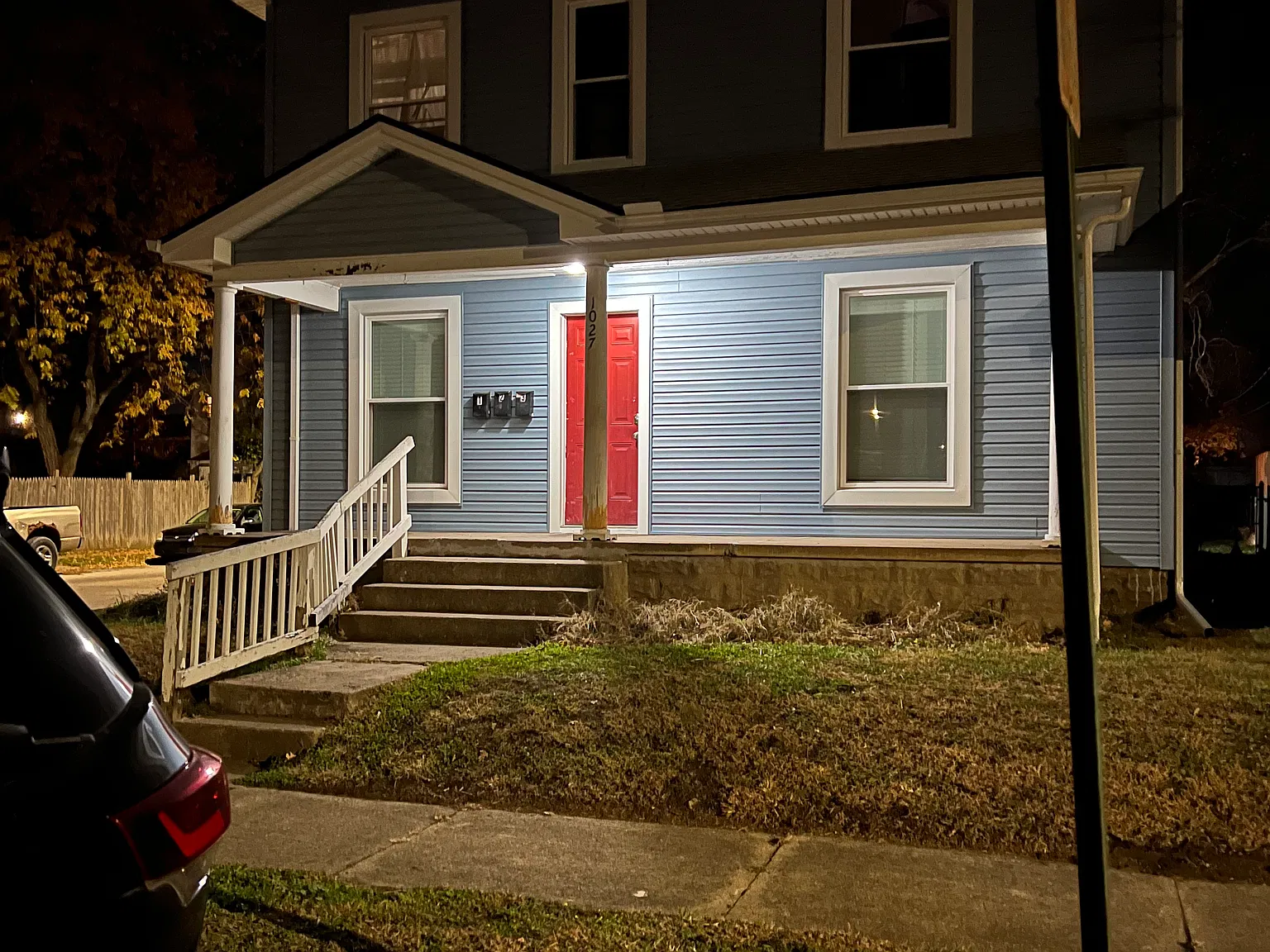1027 Hughes St — Photo 1