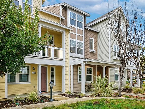 3rd image of 346 Circuit Way